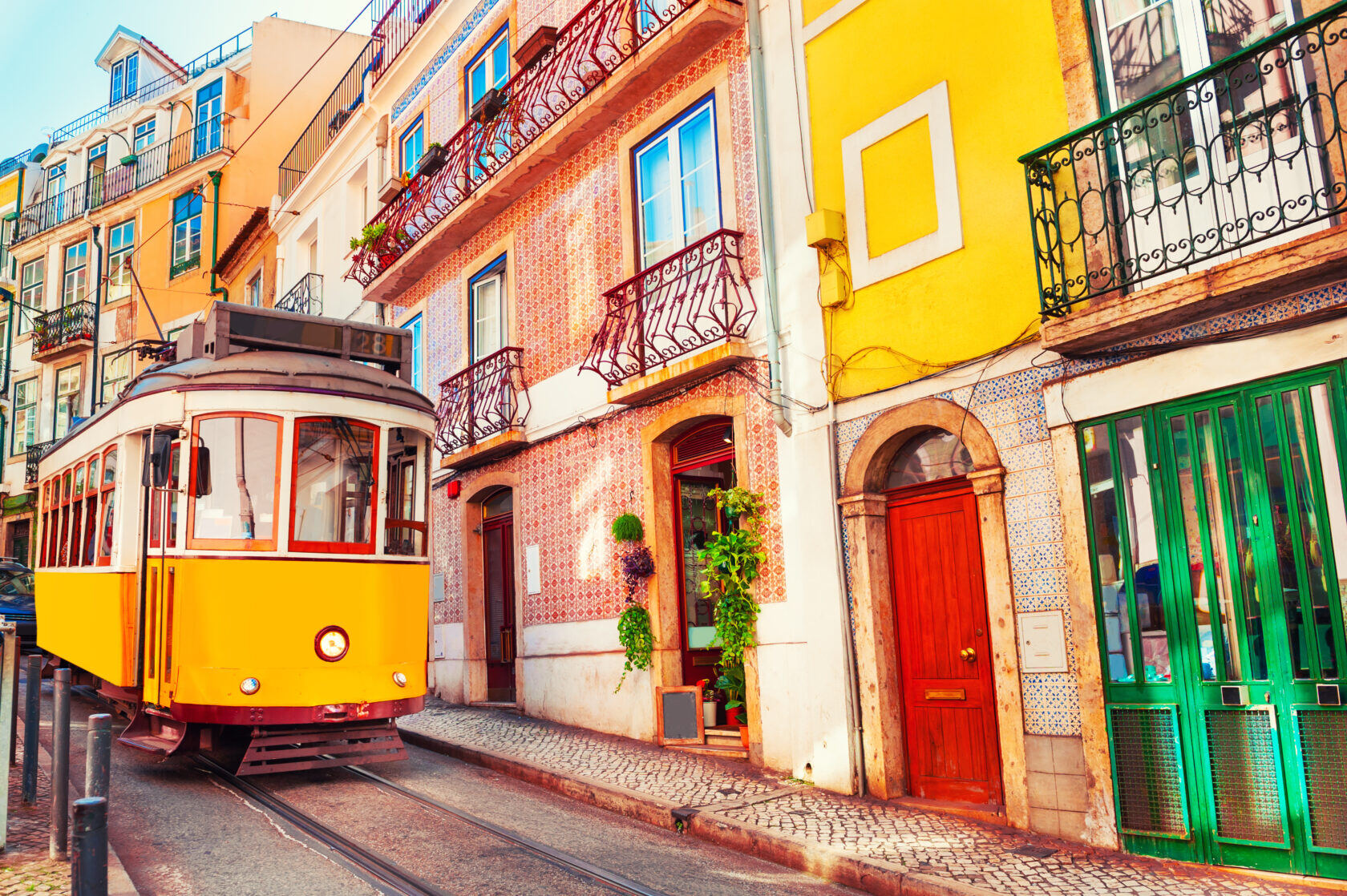 is-lisbon2-1680x1118